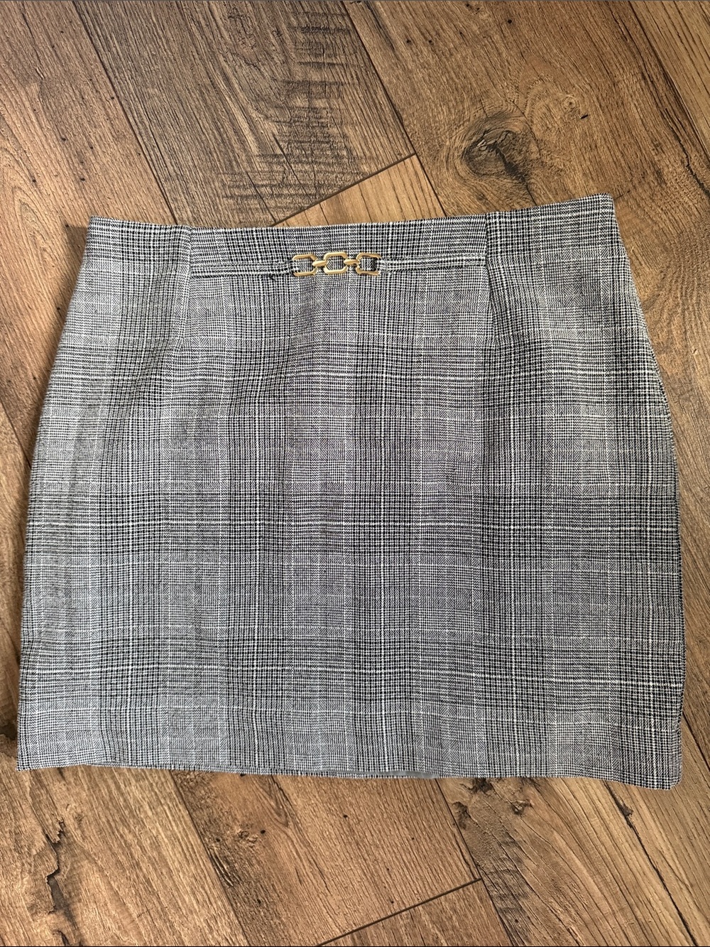 H&M Gray Plaid Pencil Skirt with Gold Chain Detail